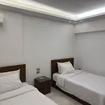 Le Royal Residence 3