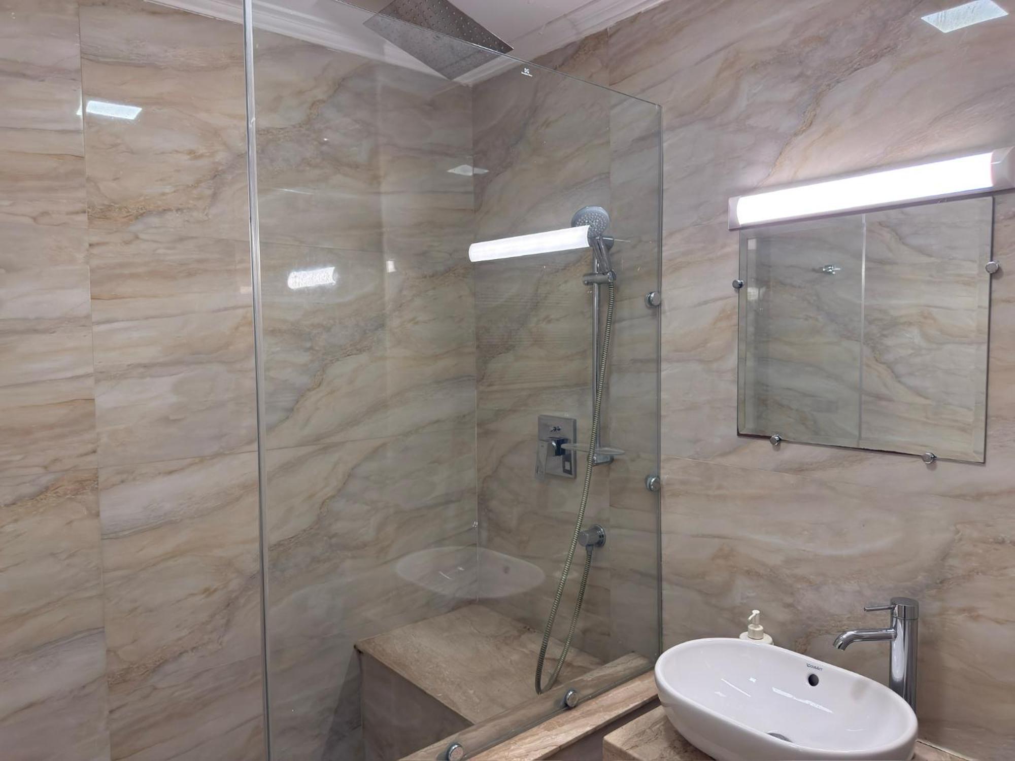 Le Royal 3 Apartment Cairo